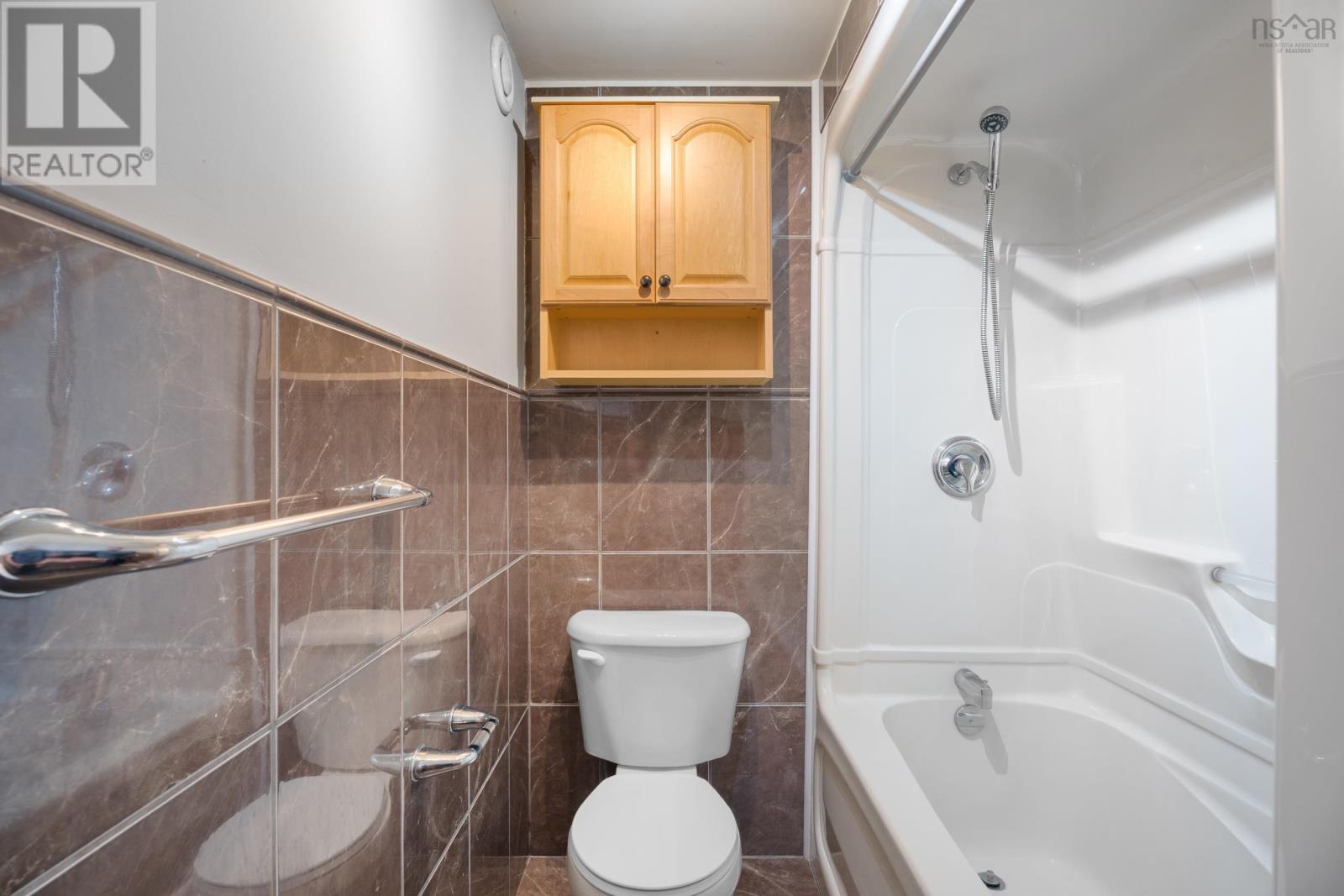 680 Hammonds Plains Road, Bedford, Nova Scotia  B4B 1A7 - Photo 32 - 202601228