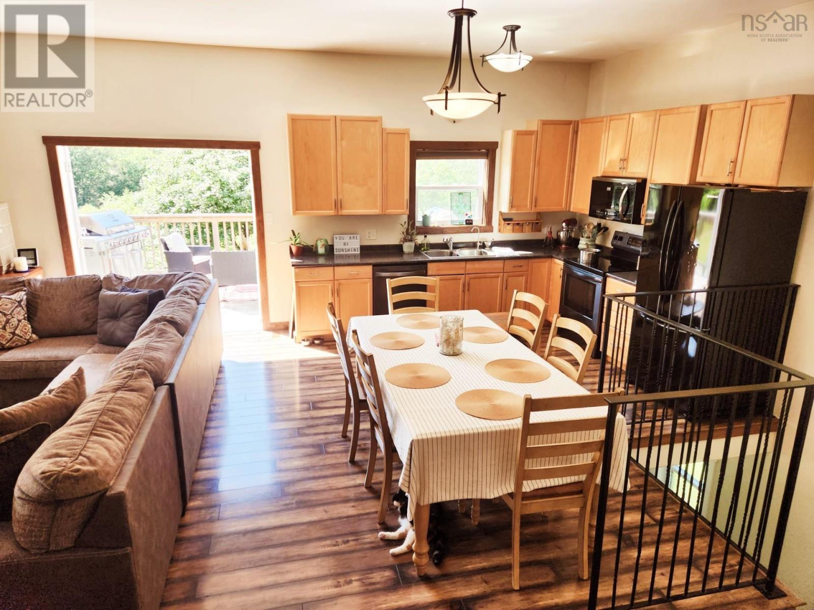 27859 Cabot Trail Road, Dingwall, Nova Scotia  B0C 1G0 - Photo 11 - 202601260