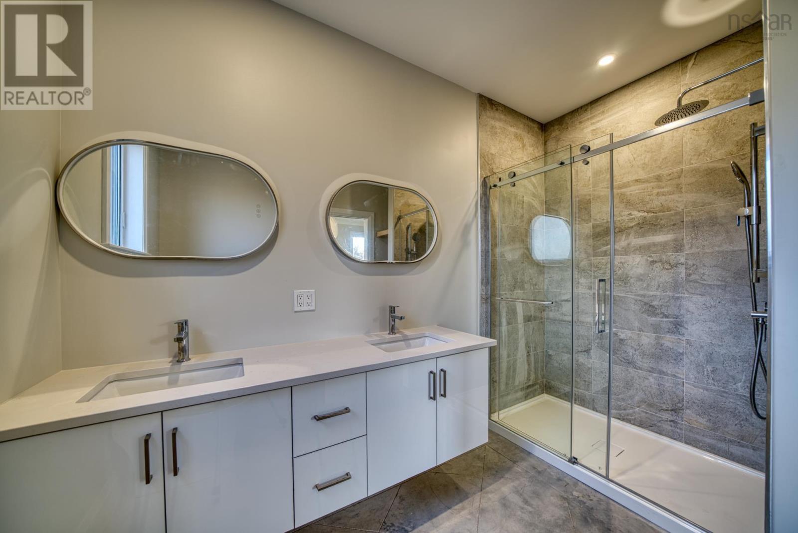 17 Soleil Crescent, Conquerall Mills, Nova Scotia  B4V 9H3 - Photo 35 - 202601261