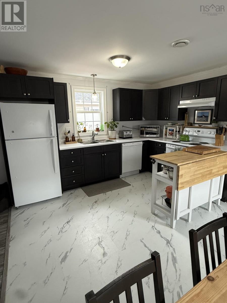 27 Parkwood Drive, North Grant, N.s., North Grant, Nova Scotia  B2G 2L1 - Photo 7 - 202601304