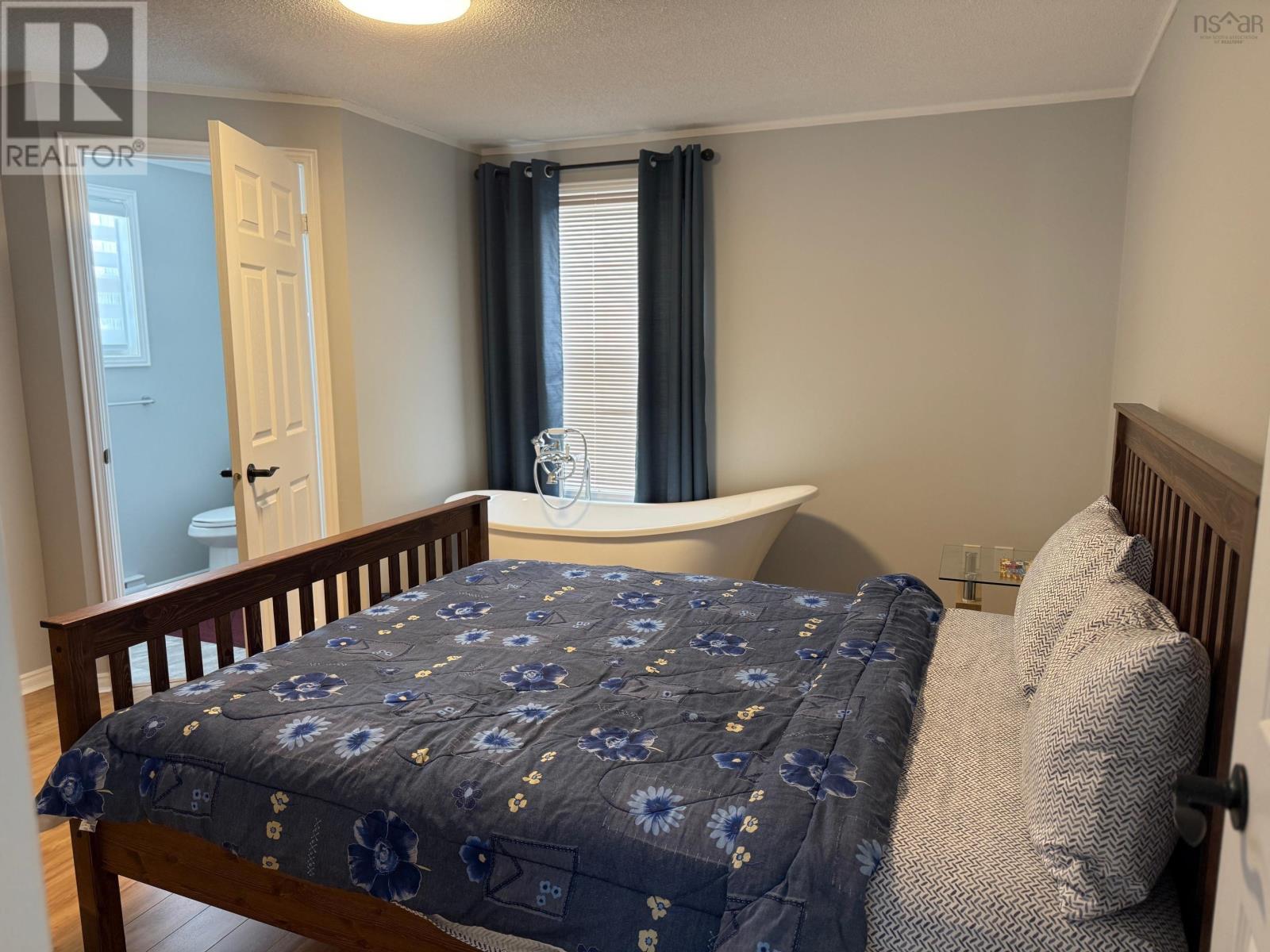 174 Sherbrooke Avenue, Bridgewater, Nova Scotia  B4V 4G1 - Photo 17 - 202601316