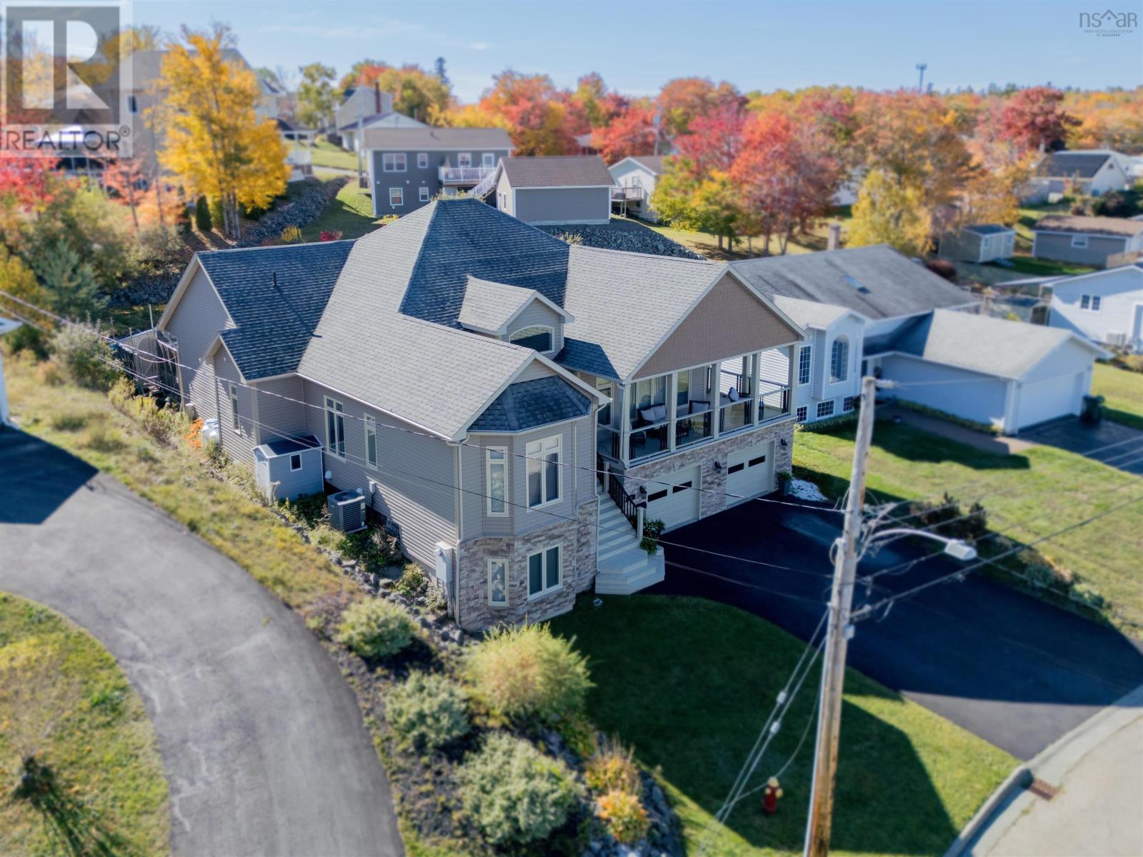 42 Canso Drive, Sydney, Nova Scotia  B1P 7E5 - Photo 2 - 202601321