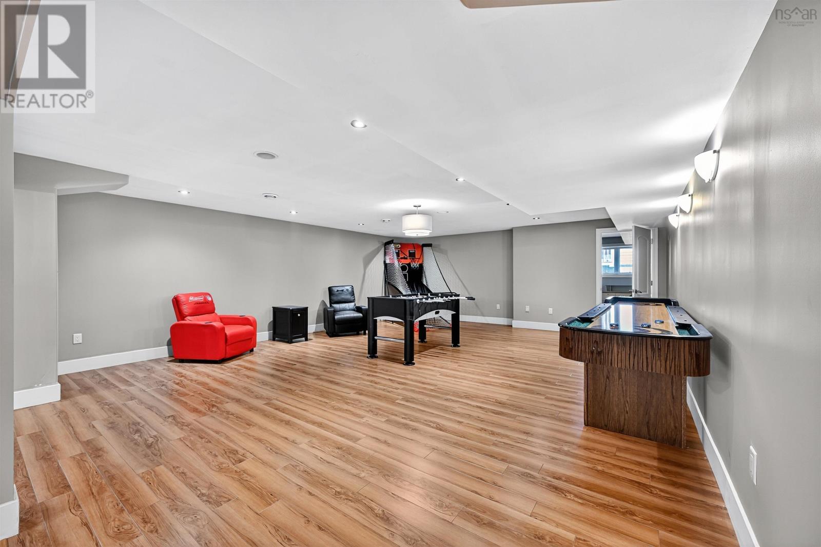 42 Canso Drive, Sydney, Nova Scotia  B1P 7E5 - Photo 35 - 202601321