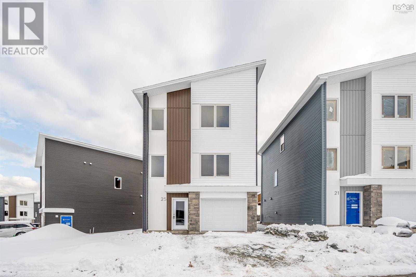 25 Zeppelin Crescent, beechville, Nova Scotia