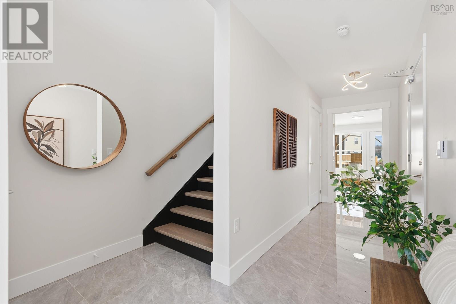 25 Zeppelin Crescent, Beechville, Nova Scotia  B3T 0B0 - Photo 2 - 202601326