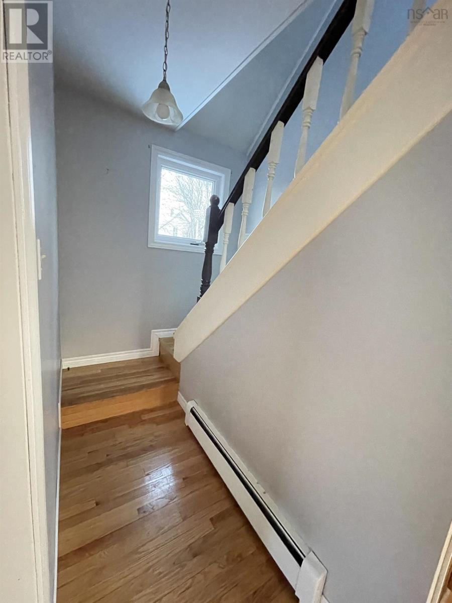 19 Norwood Avenue, Sydney, Nova Scotia  B1P 2Z9 - Photo 16 - 202601329