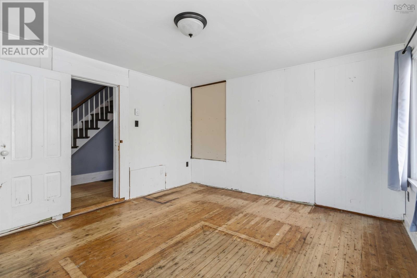 101 Pleasant Street, Bridgewater, Nova Scotia  B4V 1N3 - Photo 16 - 202601344