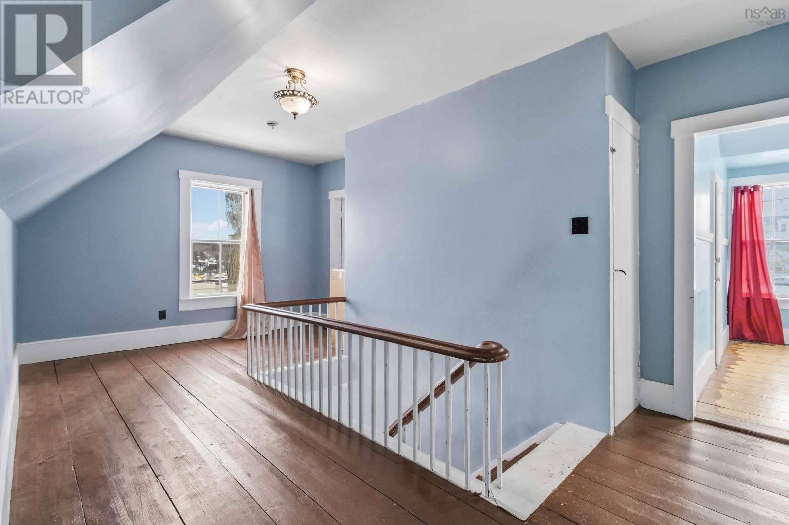 101 Pleasant Street, Bridgewater, Nova Scotia  B4V 1N3 - Photo 32 - 202601344