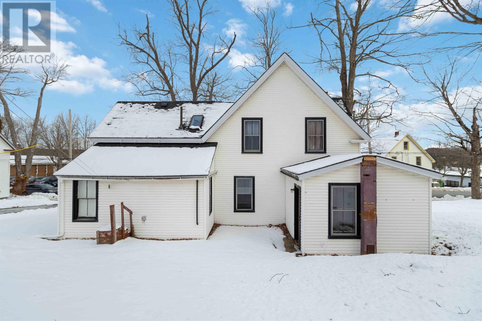 101 Pleasant Street, Bridgewater, Nova Scotia  B4V 1N3 - Photo 44 - 202601344