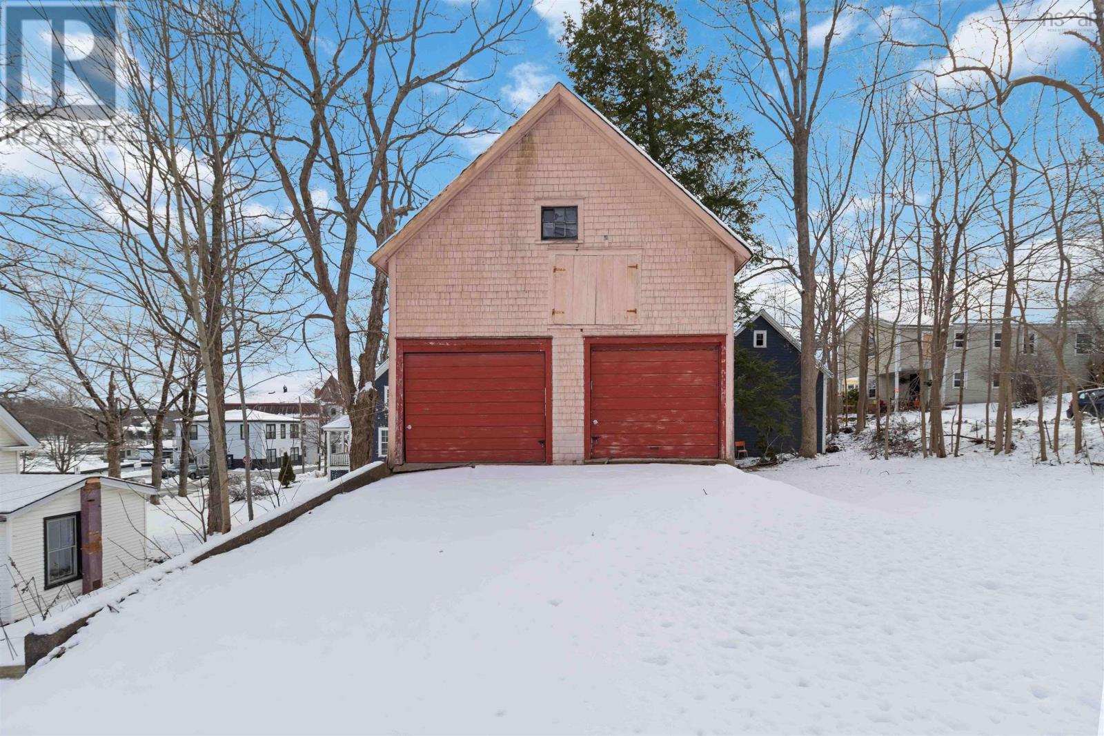 101 Pleasant Street, Bridgewater, Nova Scotia  B4V 1N3 - Photo 46 - 202601344