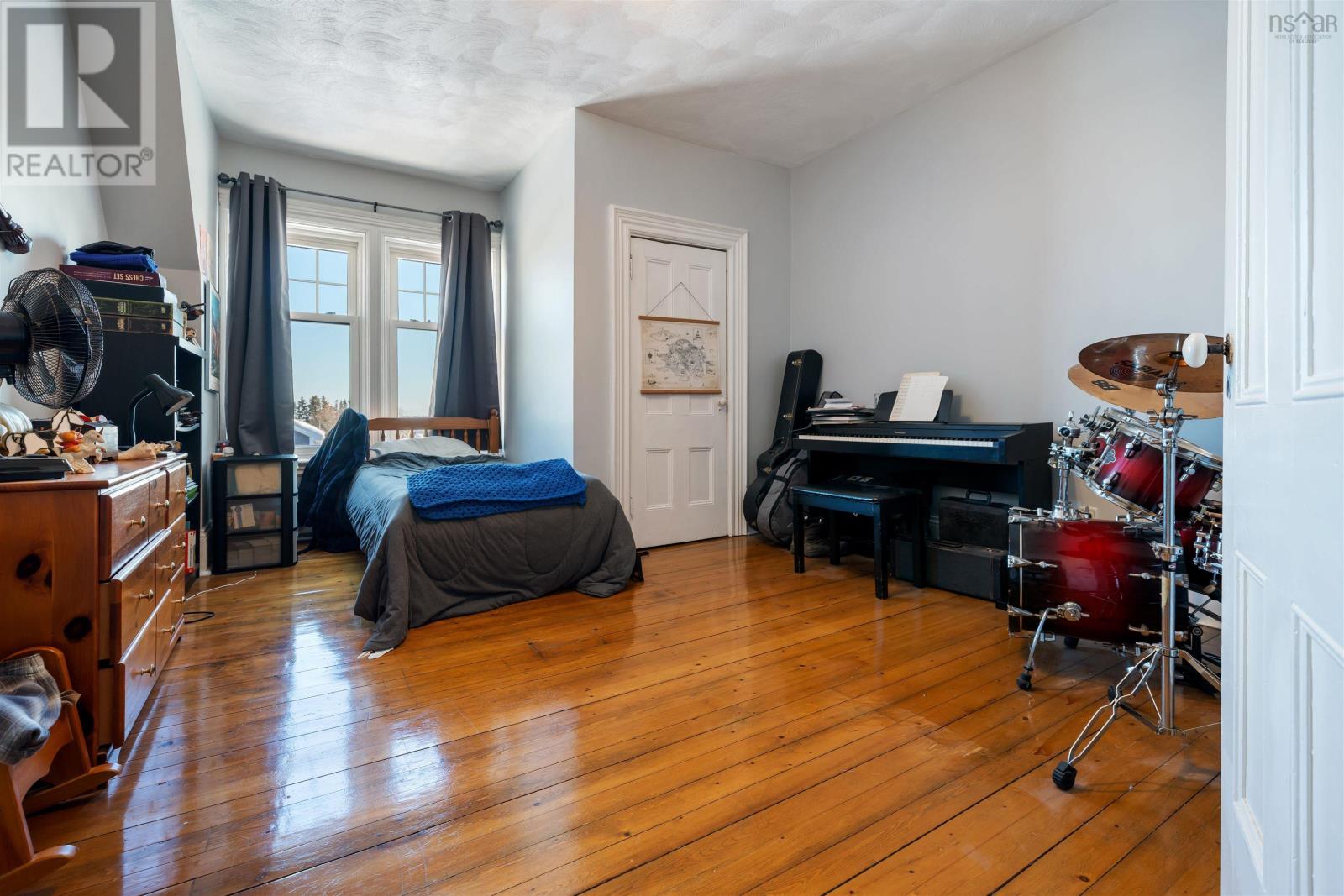 251 Victoria Street E, Amherst, Nova Scotia  B4H 4C4 - Photo 45 - 202601348