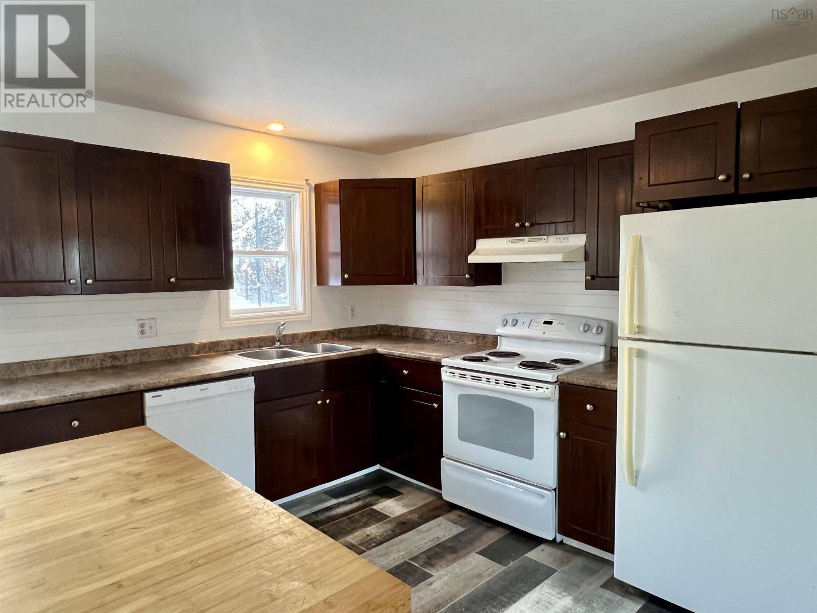 2121 Union Street, Westville, Nova Scotia  B0K 2A0 - Photo 11 - 202601444