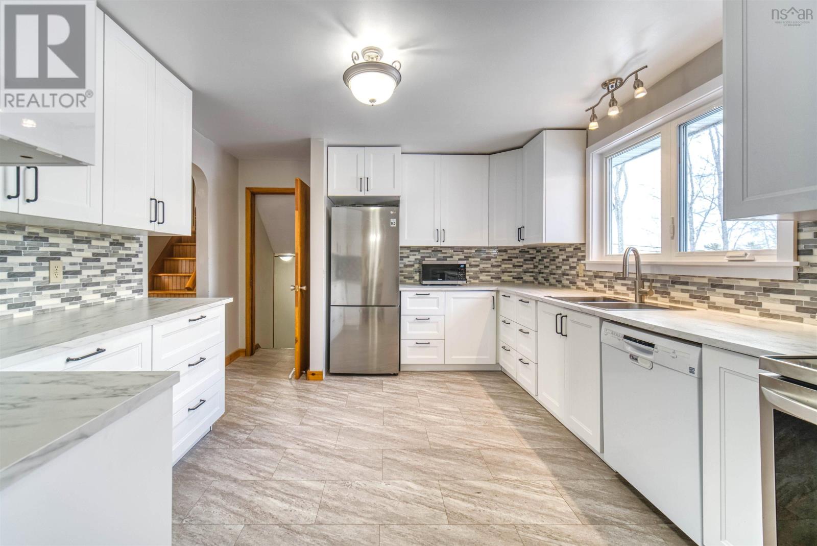 5 Alpine Drive, Bridgewater, Nova Scotia  B4V 3A5 - Photo 16 - 202601447