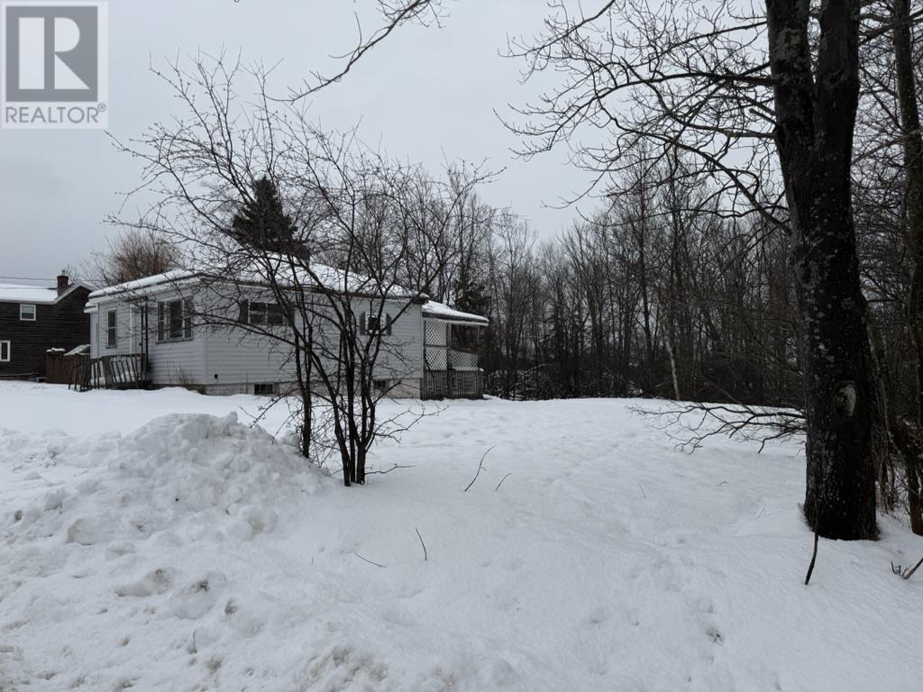 162 Sixth Street, New Glasgow, Nova Scotia  B2H 1B5 - Photo 3 - 202601470