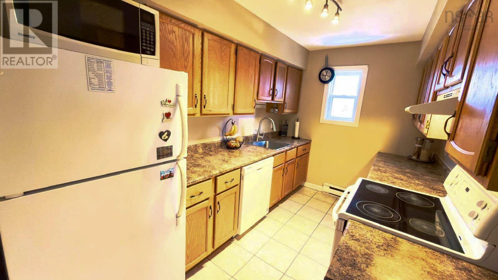 201 248 Ross Street, Halifax, Nova Scotia  B3M 3Z6 - Photo 8 - 202601513