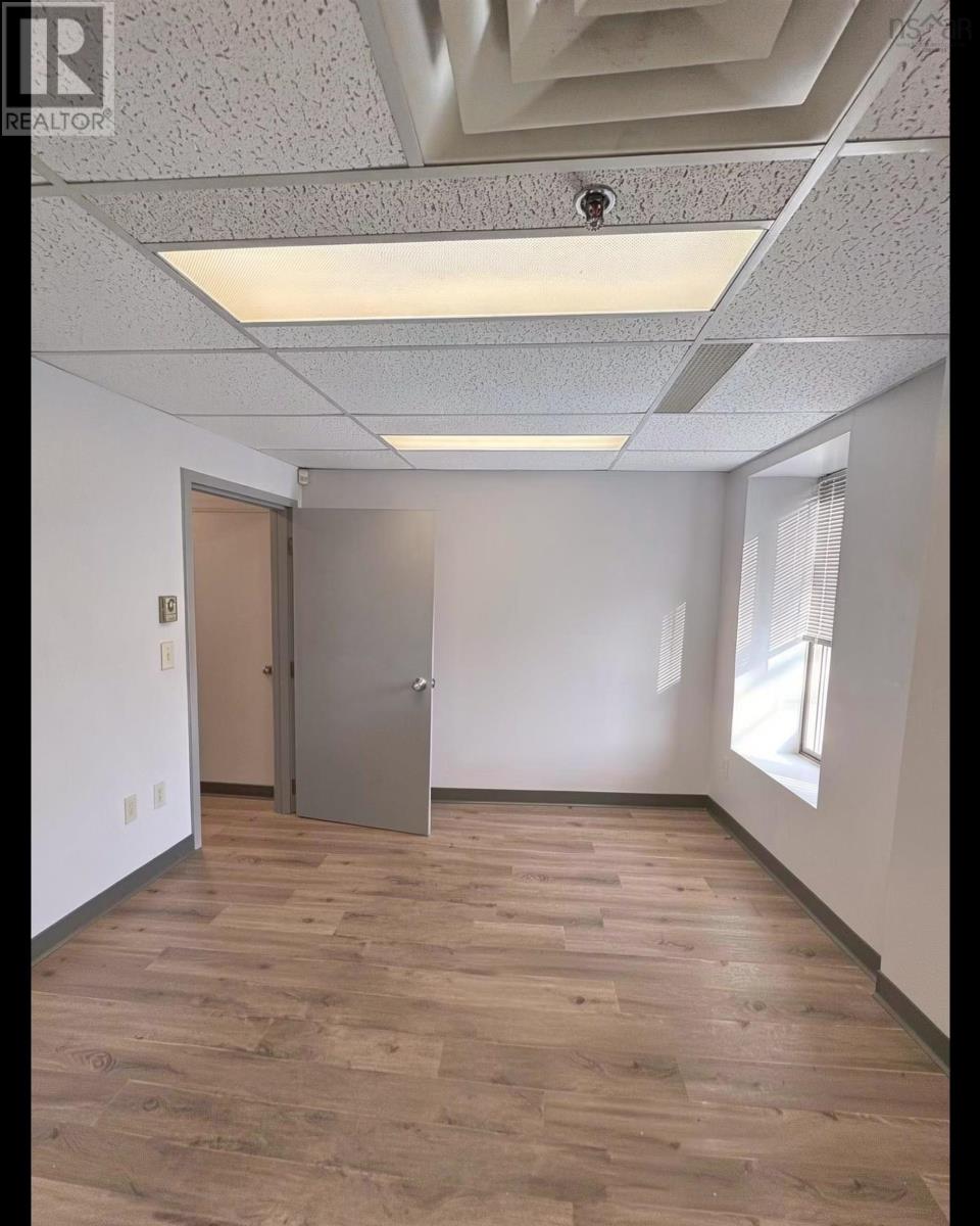 6300 Lady Hammond Road, Halifax Peninsula, Nova Scotia  B3K 2R6 - Photo 9 - 202601584