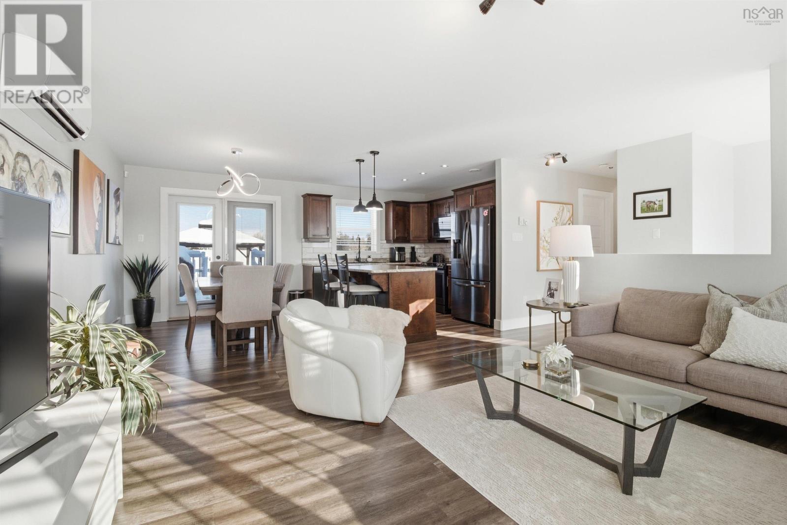 39 Ridge Avenue, Stewiacke, Nova Scotia  B0N 2J0 - Photo 11 - 202601602