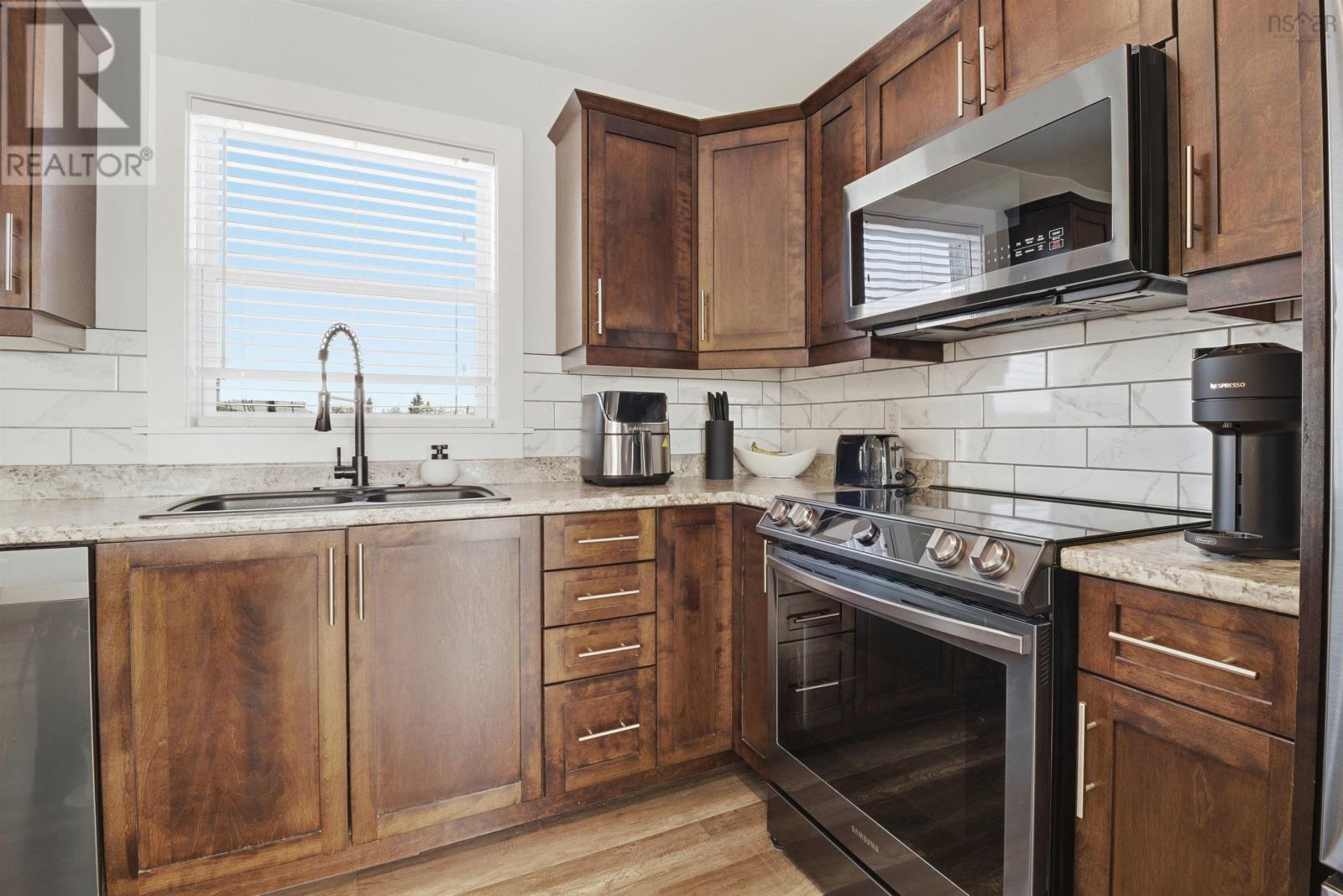 39 Ridge Avenue, Stewiacke, Nova Scotia  B0N 2J0 - Photo 16 - 202601602