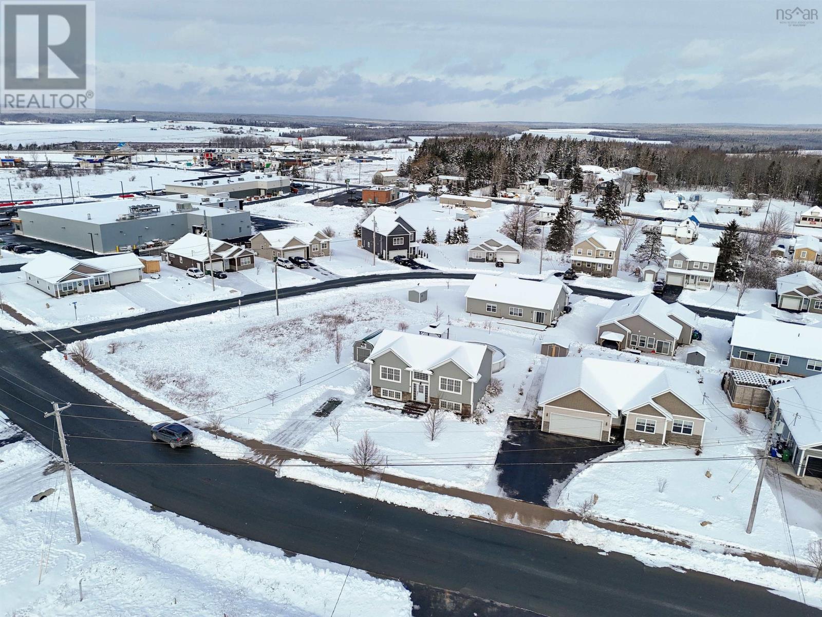 39 Ridge Avenue, Stewiacke, Nova Scotia  B0N 2J0 - Photo 40 - 202601602