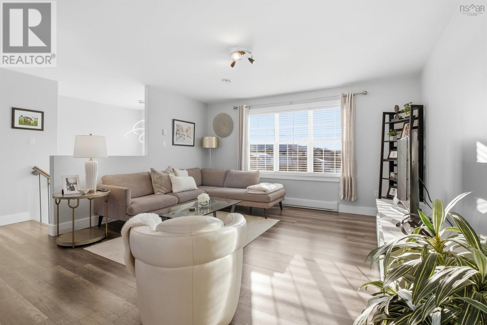 39 Ridge Avenue, Stewiacke, Nova Scotia  B0N 2J0 - Photo 8 - 202601602