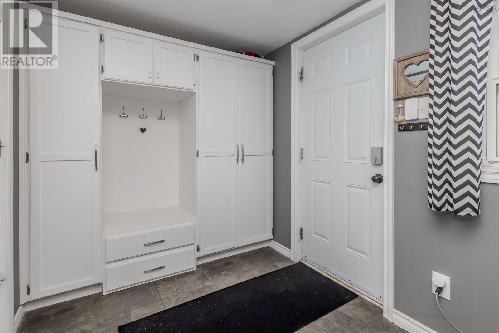 366 Whitney Avenue, Sydney, Nova Scotia  B1P 5A7 - Photo 9 - 202601731