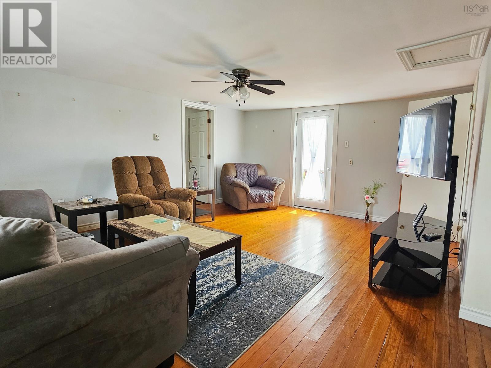 4606 Highway 2, Upper Economy, Nova Scotia  B0M 1B0 - Photo 7 - 202601760