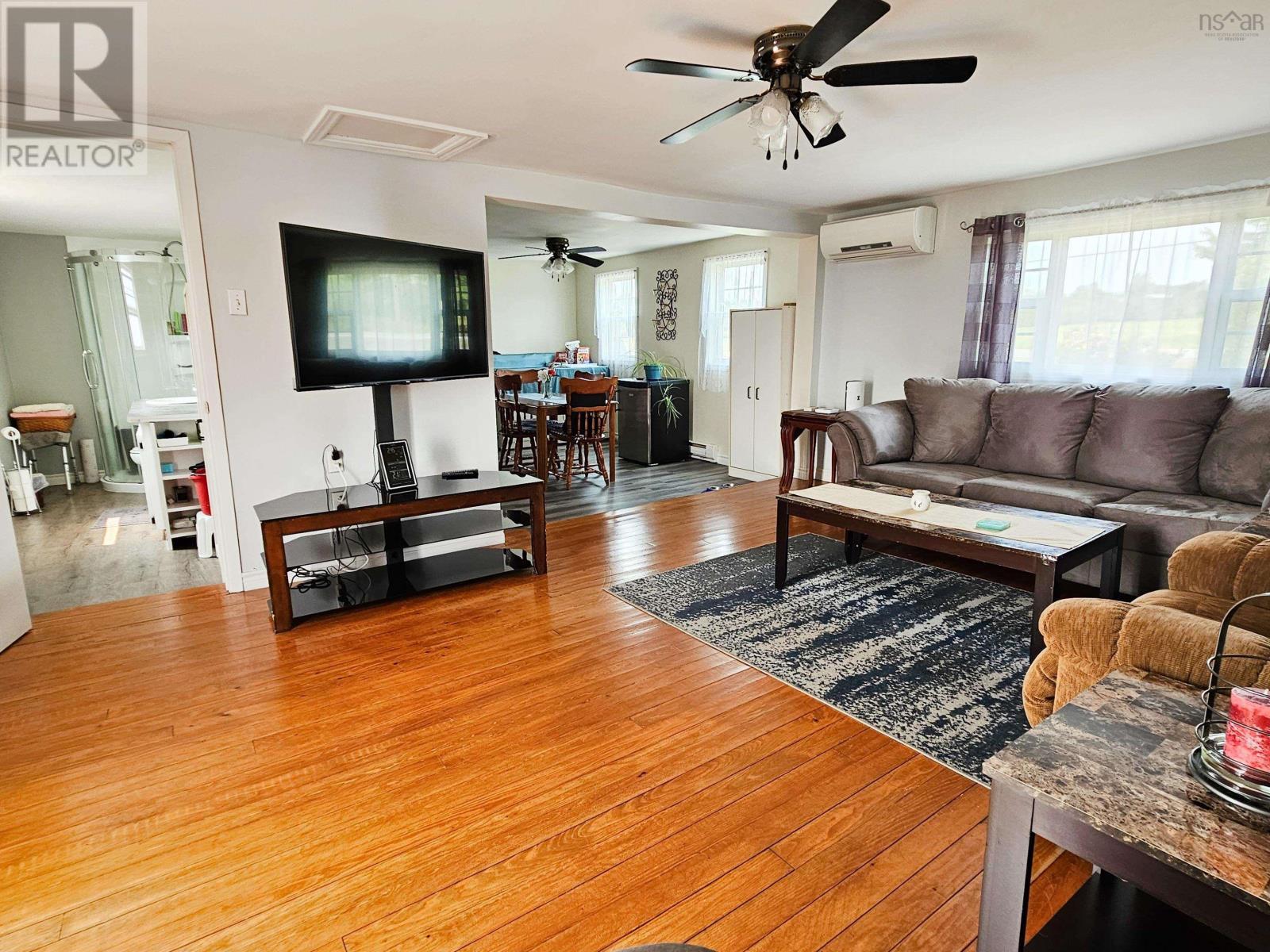 4606 Highway 2, Upper Economy, Nova Scotia  B0M 1B0 - Photo 9 - 202601760