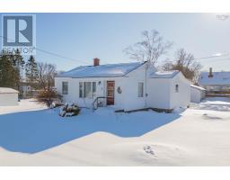 1 Boylston Avenue, amherst, Nova Scotia