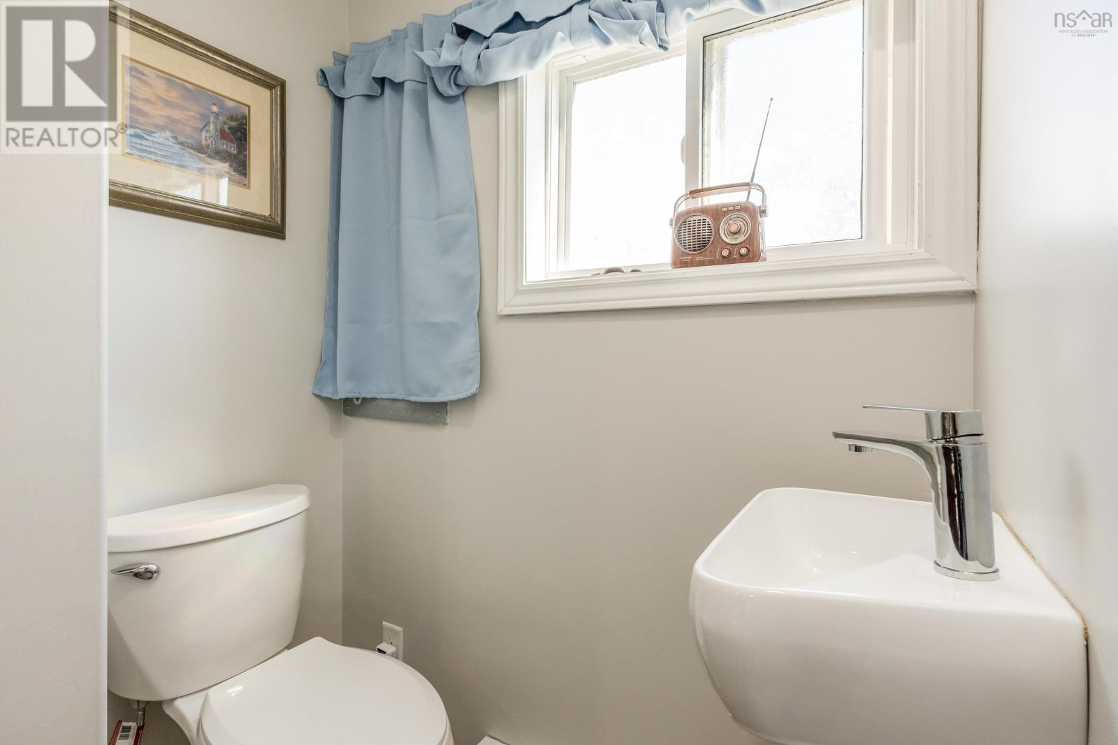 97 Station Road, Lawrencetown, Nova Scotia  B0S 1M0 - Photo 9 - 202601899