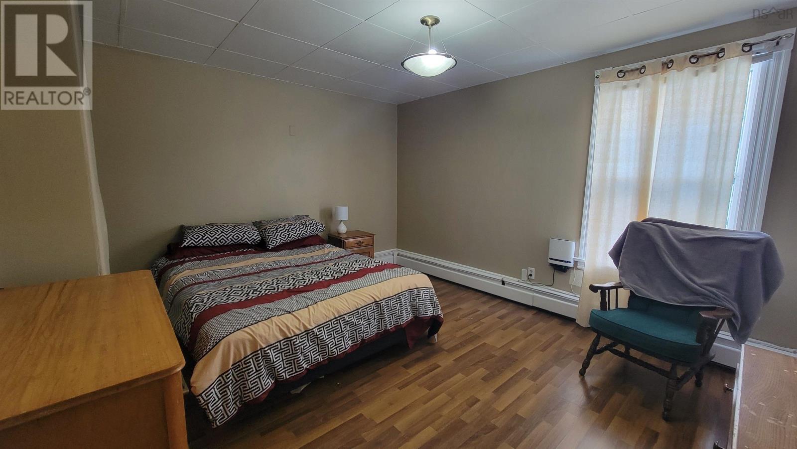 30 Parade Street, Yarmouth, Nova Scotia  B5A 3A8 - Photo 19 - 202601913