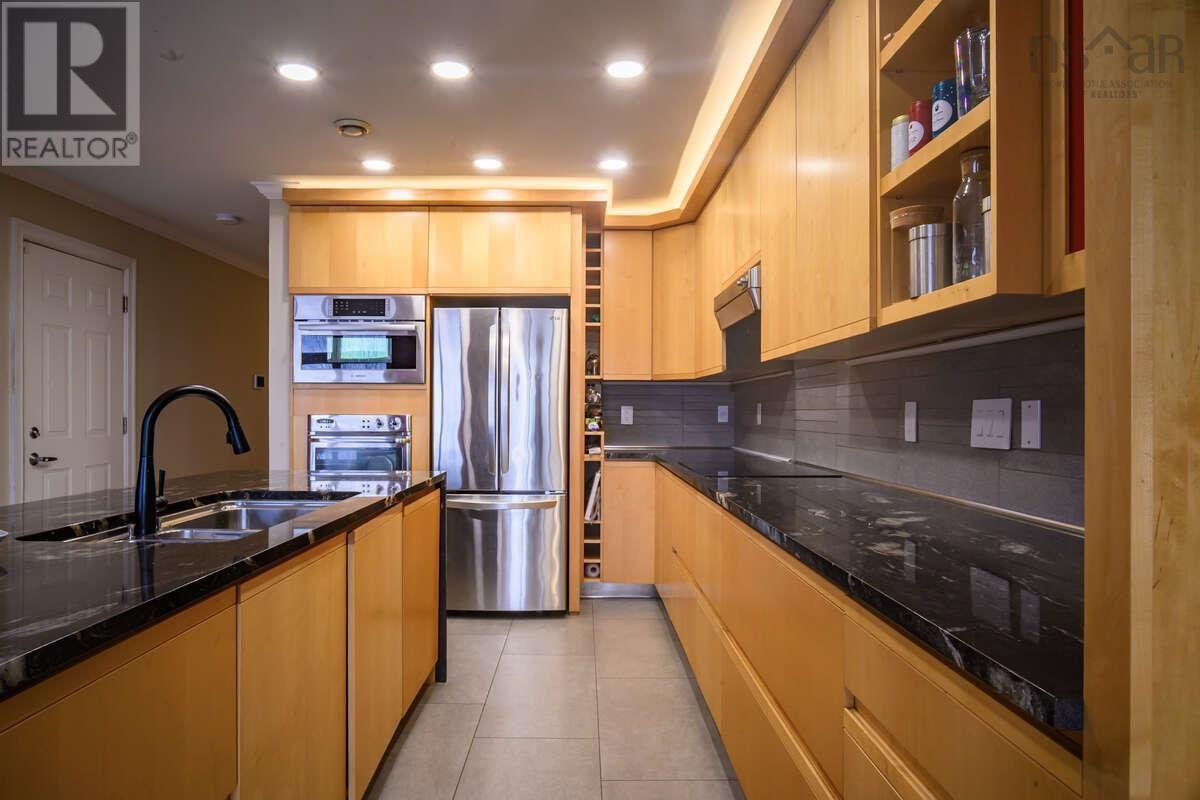 3871 Mont Blanc, Halifax, Nova Scotia  B3K 6R3 - Photo 3 - 202601928