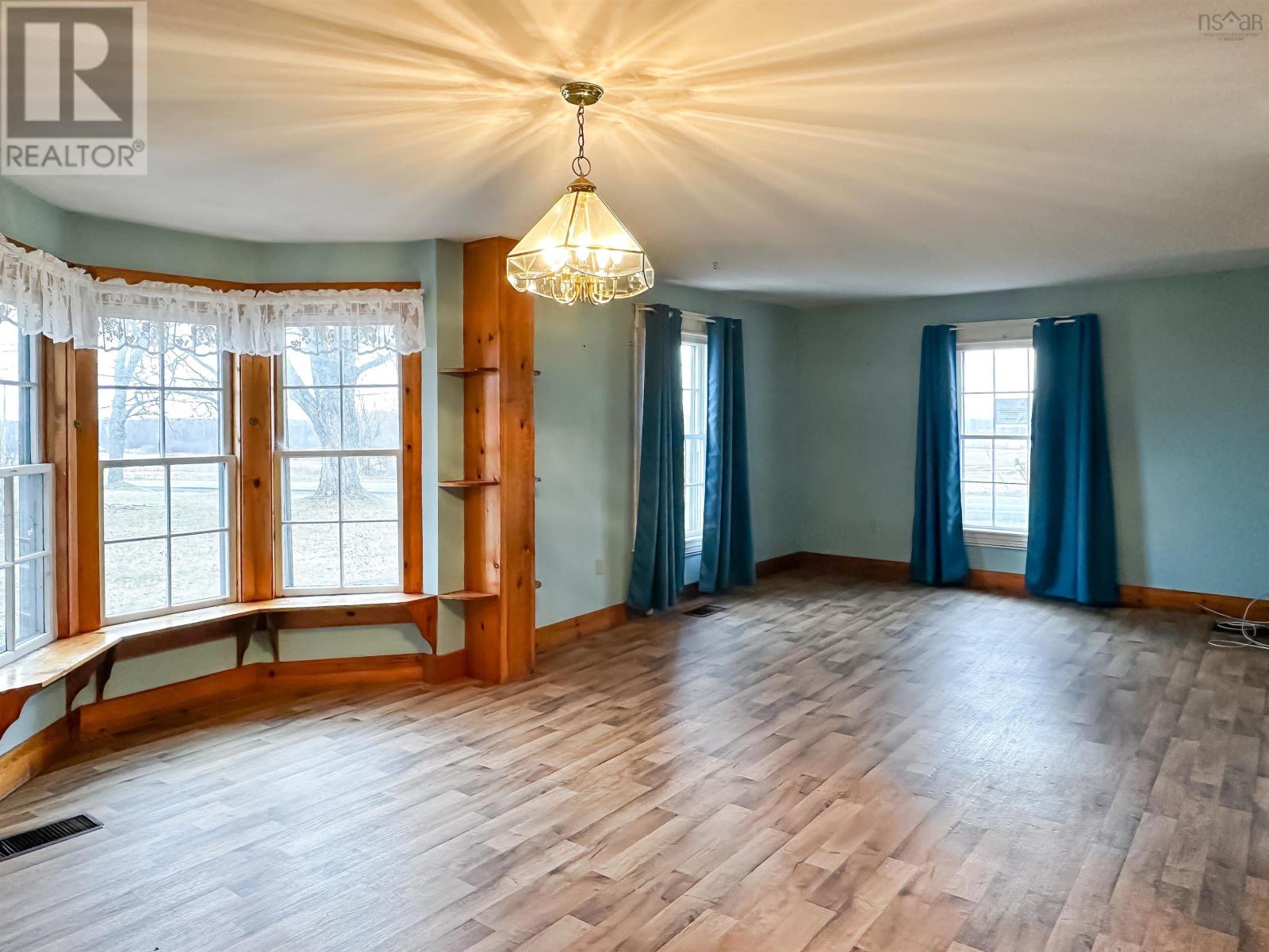 4127 Brooklyn Street, Somerset, Nova Scotia  B0P 1E0 - Photo 10 - 202601944