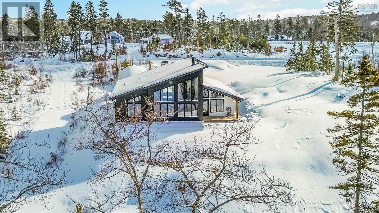 242 Heritage Way, Loon Point, East Uniacke, Nova Scotia  B0N 1Z0 - Photo 2 - 202602027