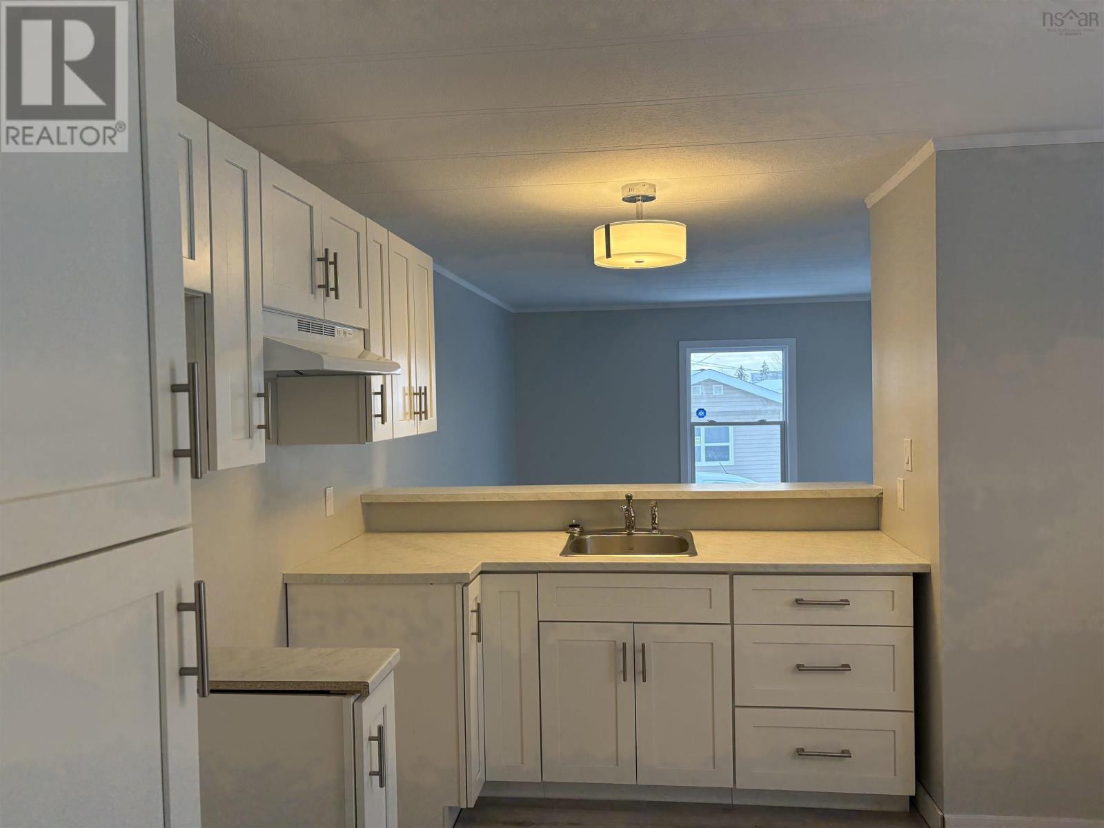 14 Florence Avenue, Dartmouth, Nova Scotia  B2W 2A5 - Photo 8 - 202602042