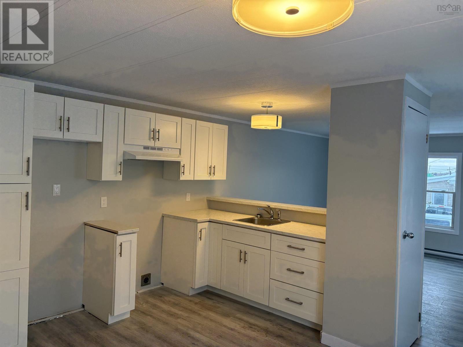 14 Florence Avenue, Dartmouth, Nova Scotia  B2W 2A5 - Photo 9 - 202602042