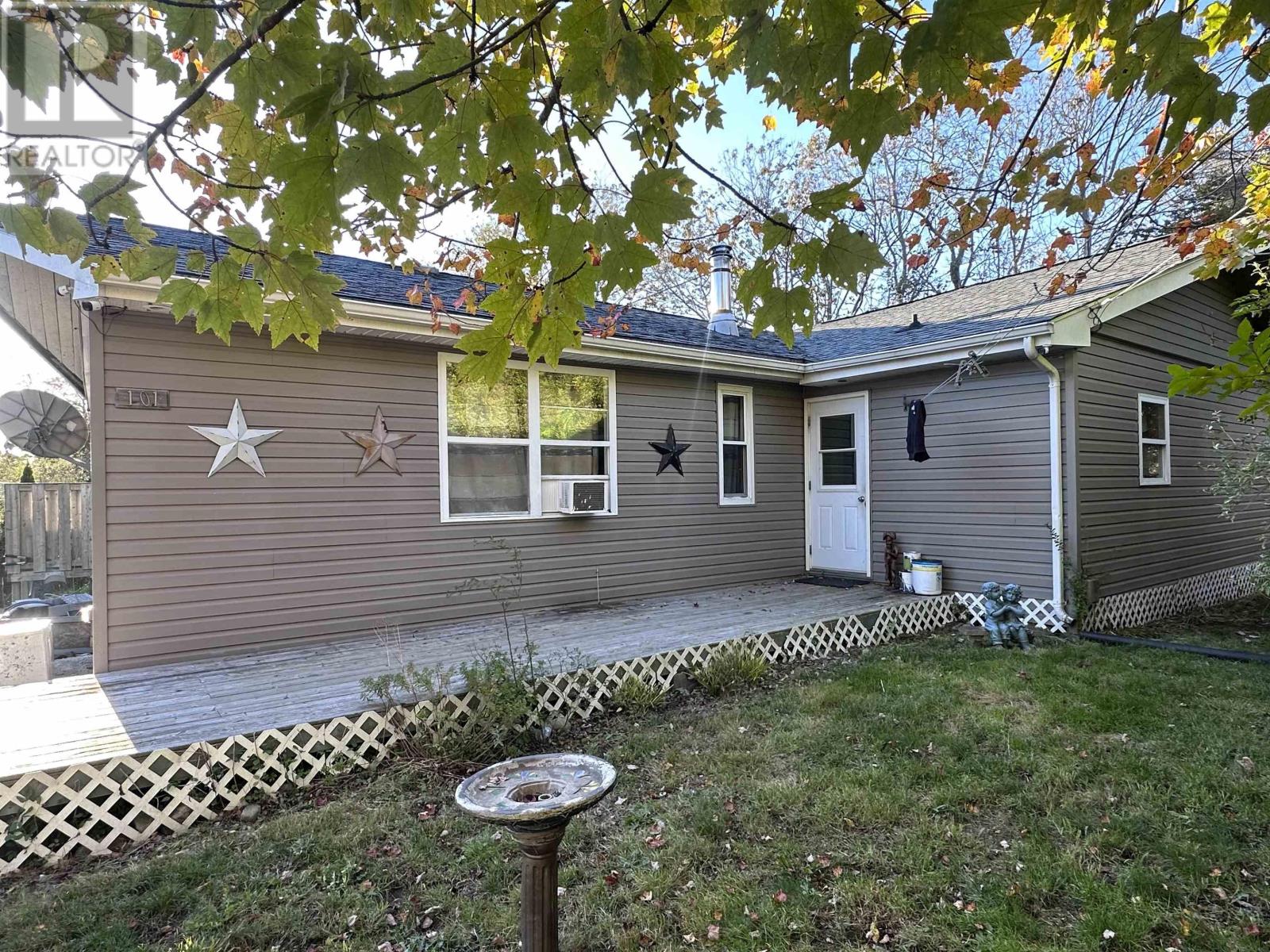 101 Parr Street, shelburne, Nova Scotia