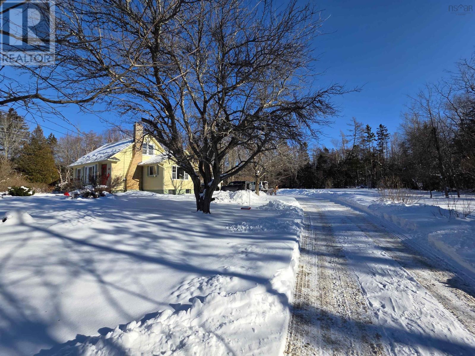 732 Gardiner Road, Gardiner Mines, Nova Scotia  B1H 5K7 - Photo 2 - 202602070