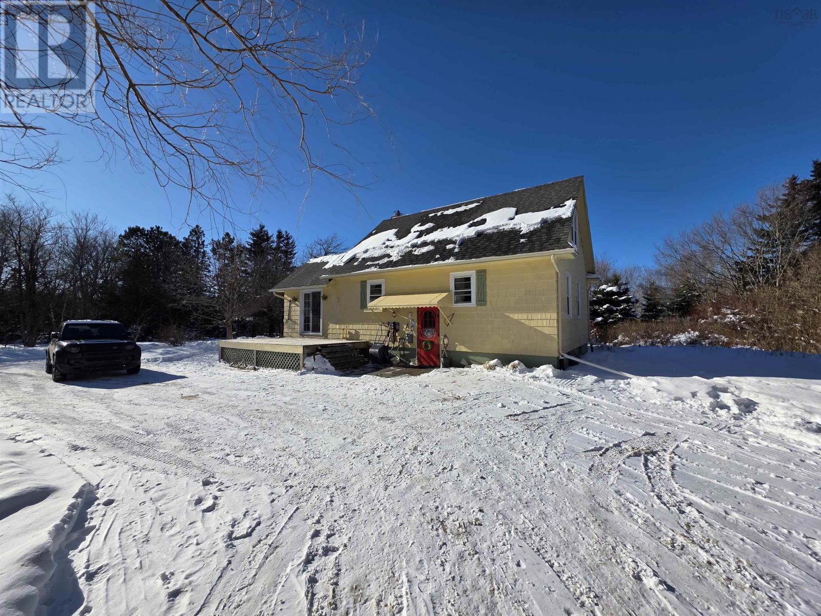 732 Gardiner Road, Gardiner Mines, Nova Scotia  B1H 5K7 - Photo 4 - 202602070