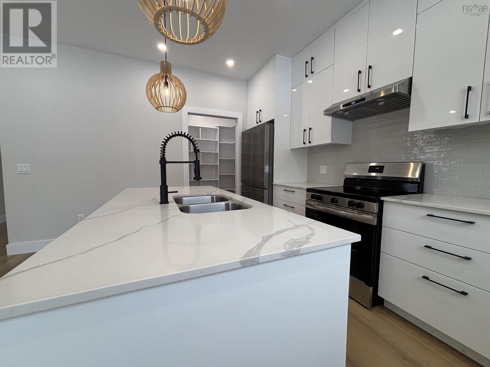 855 Highway 2, Elmsdale, Nova Scotia  B2S 1M1 - Photo 15 - 202602072