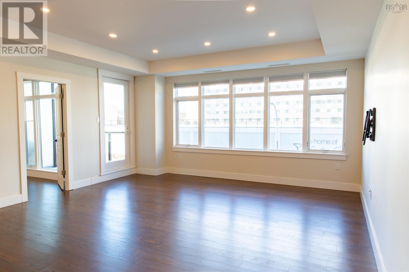 302 1990 Vernon Street, Halifax Peninsula, Nova Scotia  B3H 0B8 - Photo 6 - 202602076