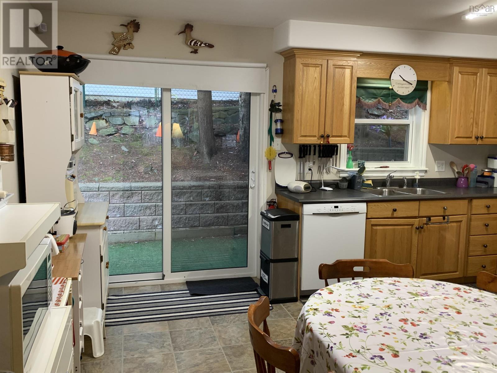 4a Rockhaven Drive, Halifax, Nova Scotia  B3M 1Z9 - Photo 5 - 202602083