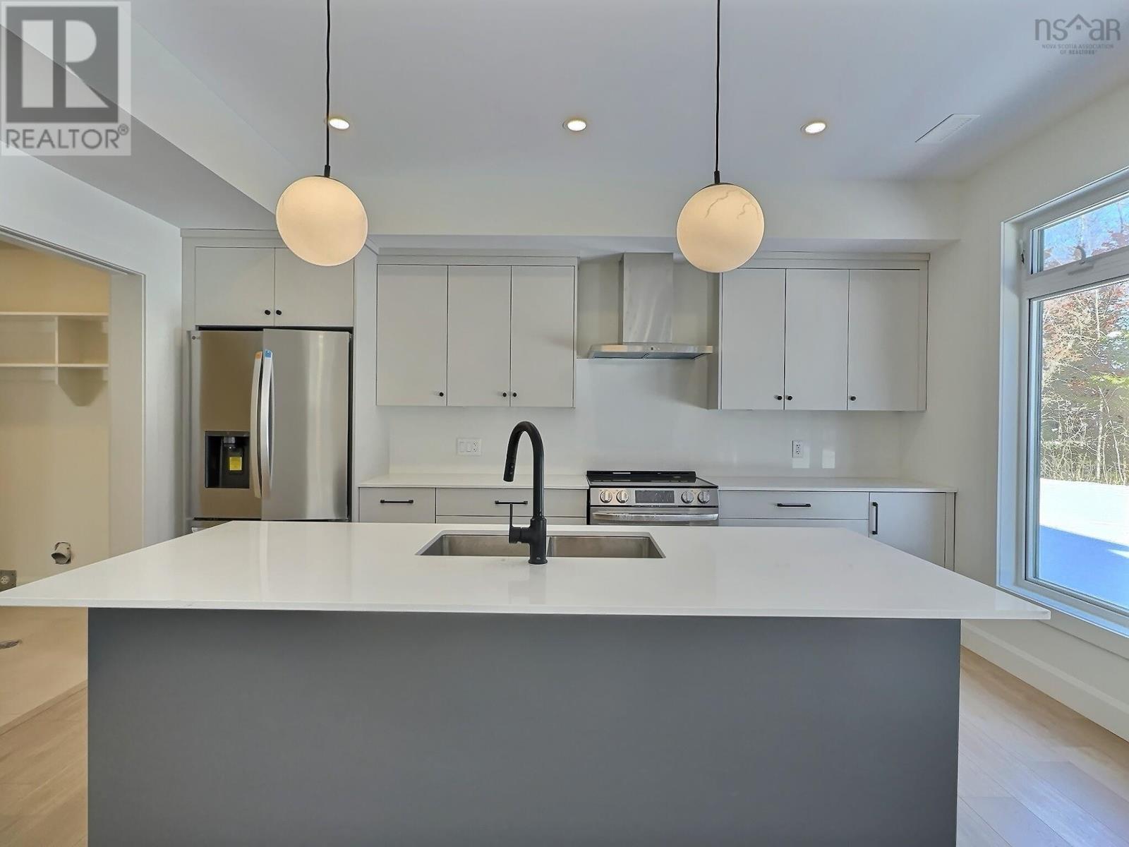 26 Ashford Court, Valley, Nova Scotia  B6L 0E6 - Photo 2 - 202602109