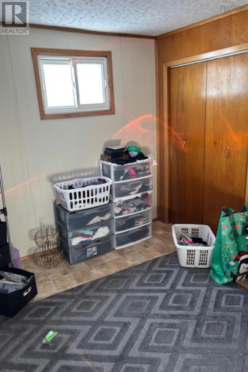 55 Elm Street, Springhill, Nova Scotia  B0M 1X0 - Photo 4 - 202602115