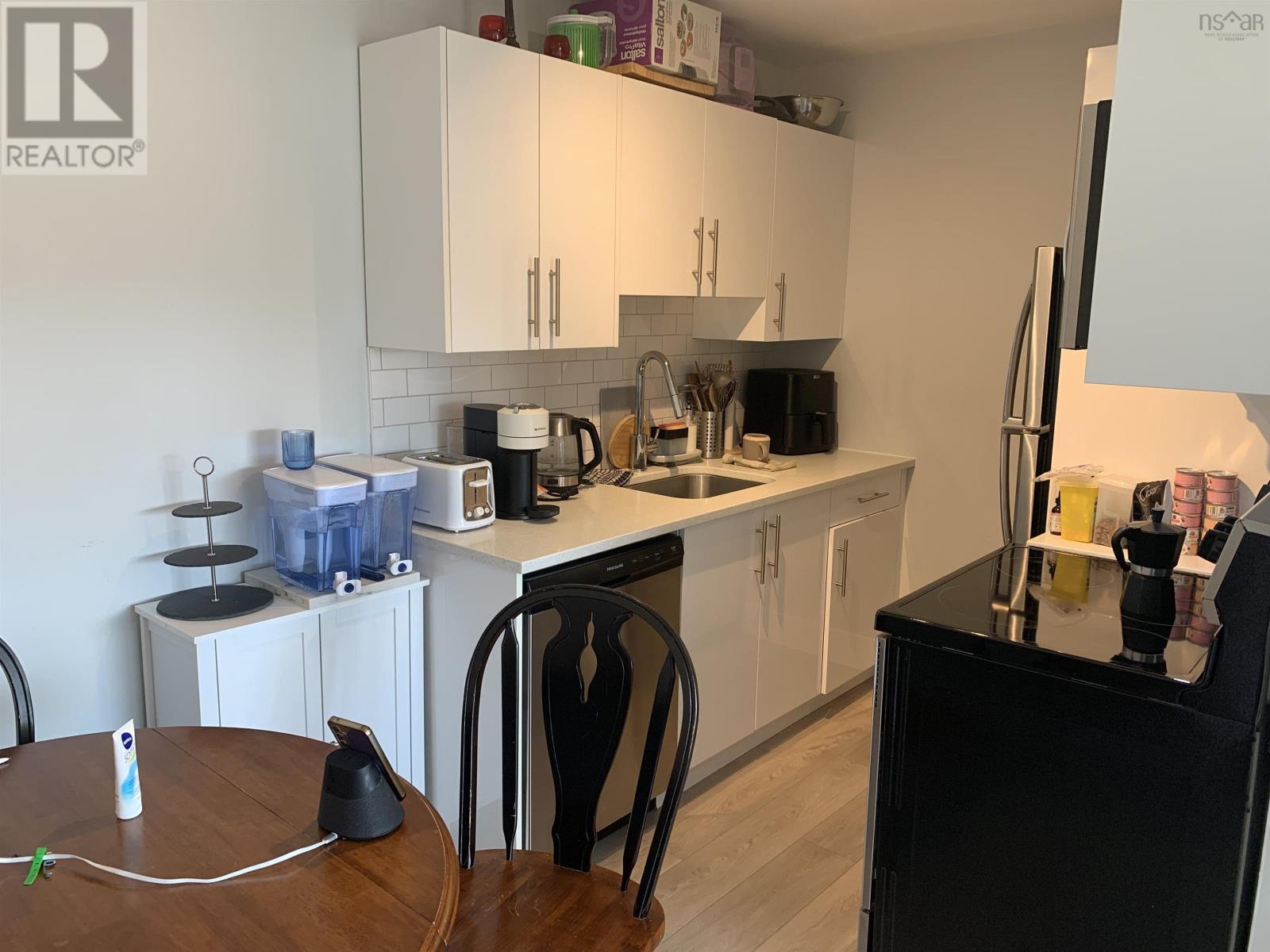 56 Evans Avenue, Fairview, Nova Scotia  B3M 1C4 - Photo 14 - 202602140