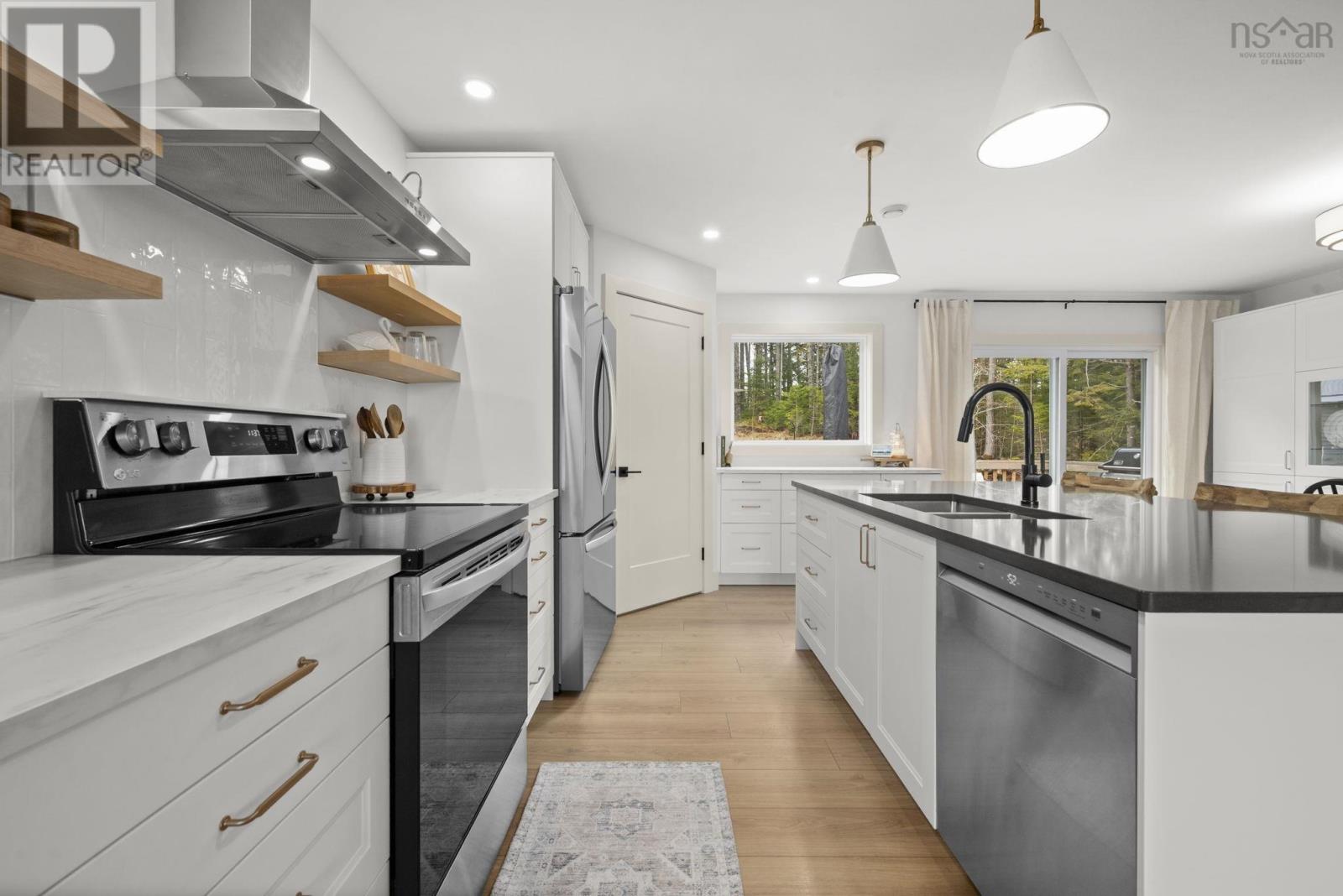 100 Trinity Lane, Beaver Bank, Nova Scotia  B4G 1C2 - Photo 13 - 202602152