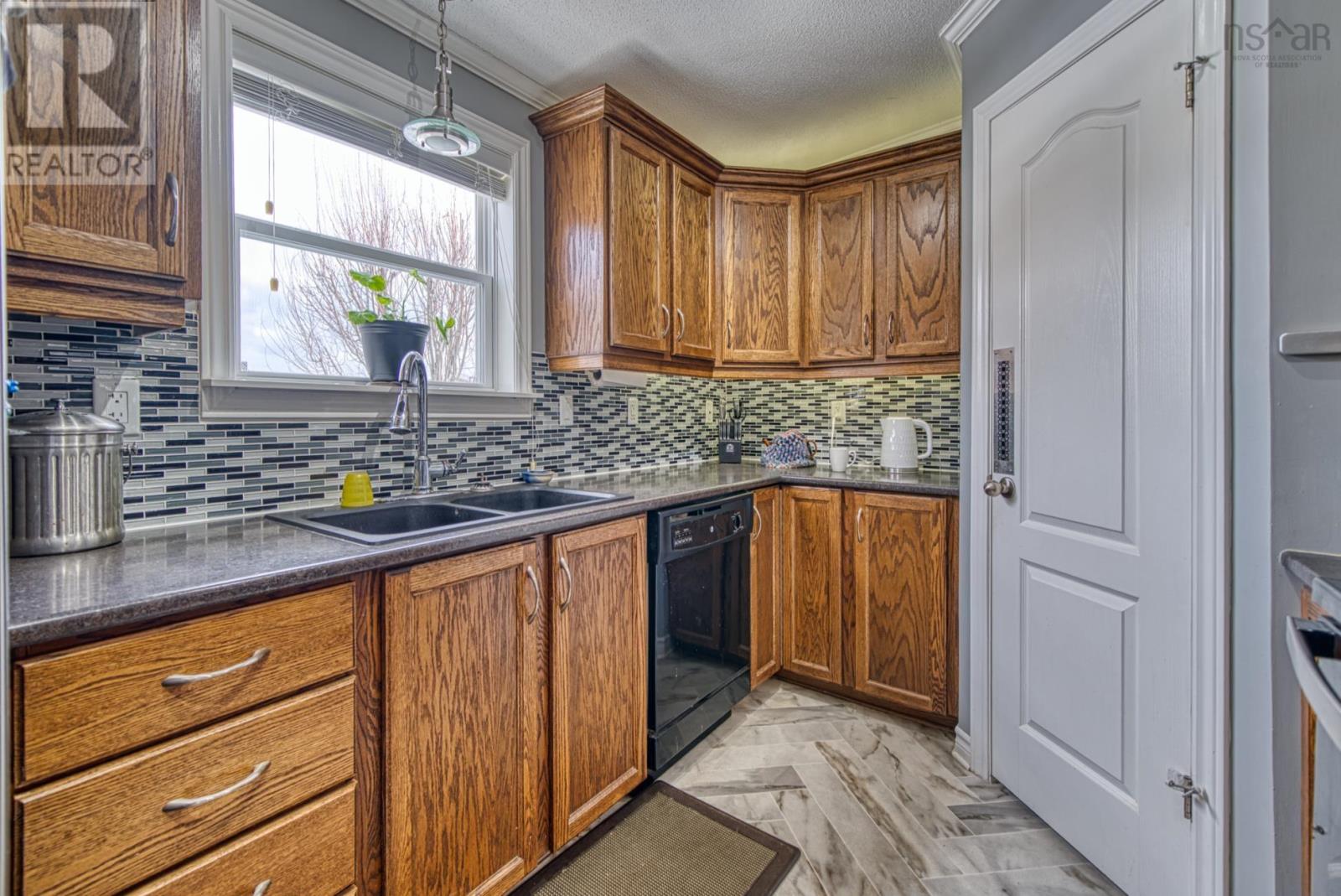 227 Haven Drive, Bridgewater, Nova Scotia  B4V 4E4 - Photo 16 - 202602153