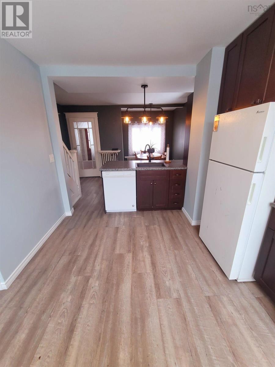 34 Cottage Street, Dominion, Nova Scotia  B1G 1C1 - Photo 6 - 202602160