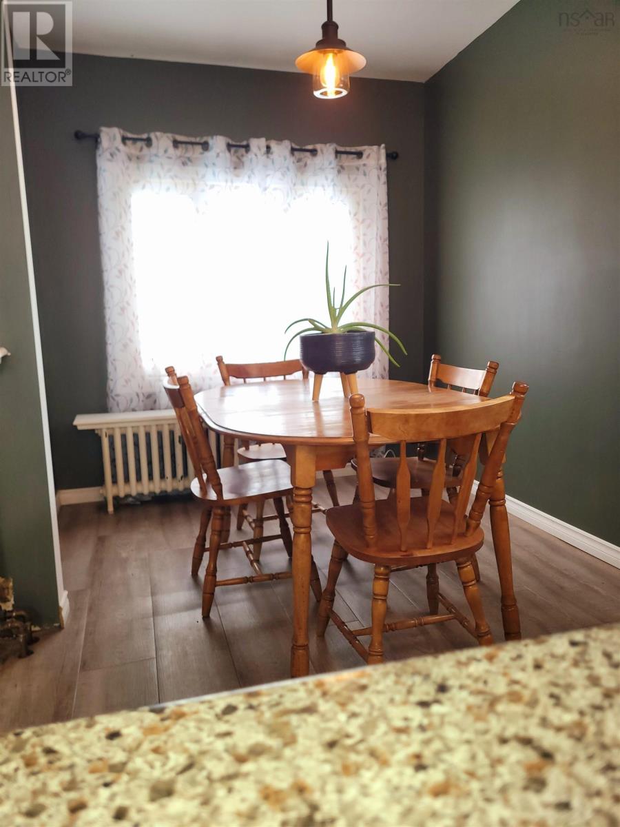 34 Cottage Street, Dominion, Nova Scotia  B1G 1C1 - Photo 7 - 202602160