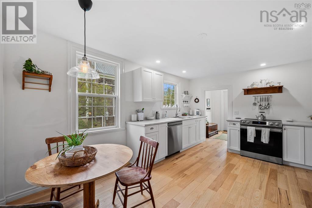 66 Main Street, Liverpool, Nova Scotia  B0T 1K0 - Photo 14 - 202602257