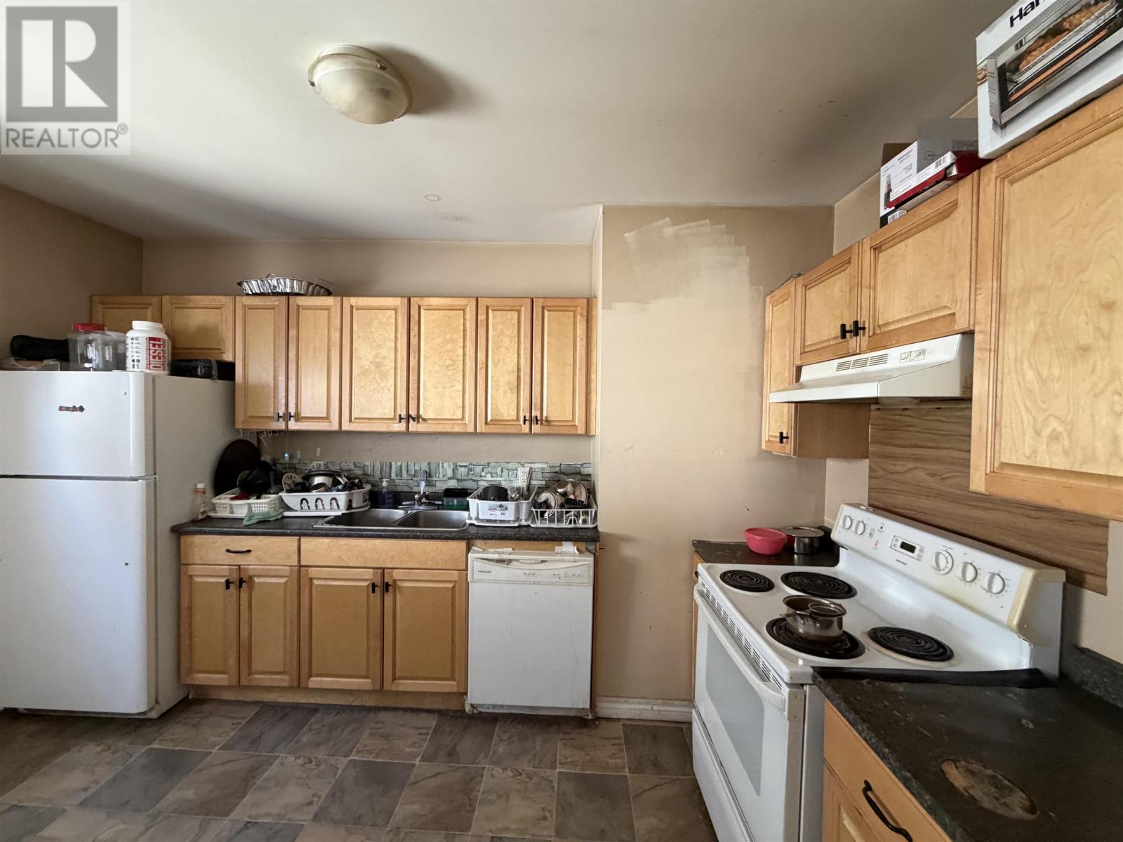 51 Brookland Street, Sydney, Nova Scotia  B1P 5B1 - Photo 10 - 202602351